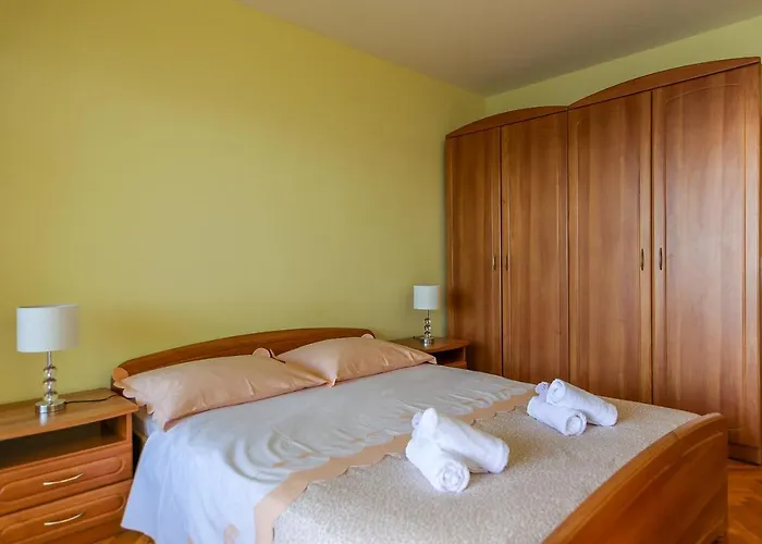 Apartamento Danijela Jesenice (Split-Dalmatia)