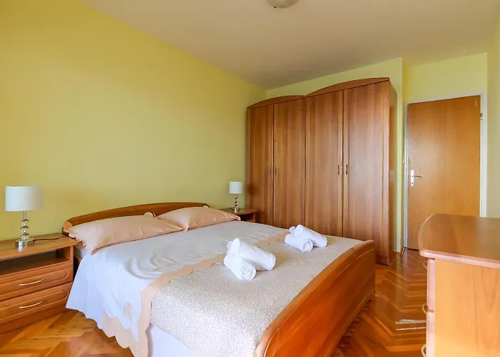 Apartamento Danijela Jesenice (Split-Dalmatia)